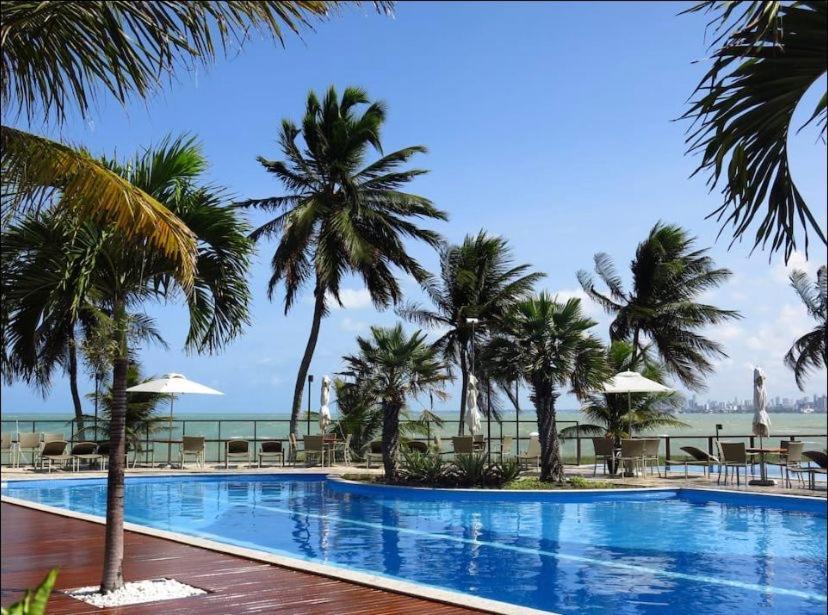Apartamento A Beira Mar Com Piscina Estilo Resort Кабеделу Екстер'єр фото